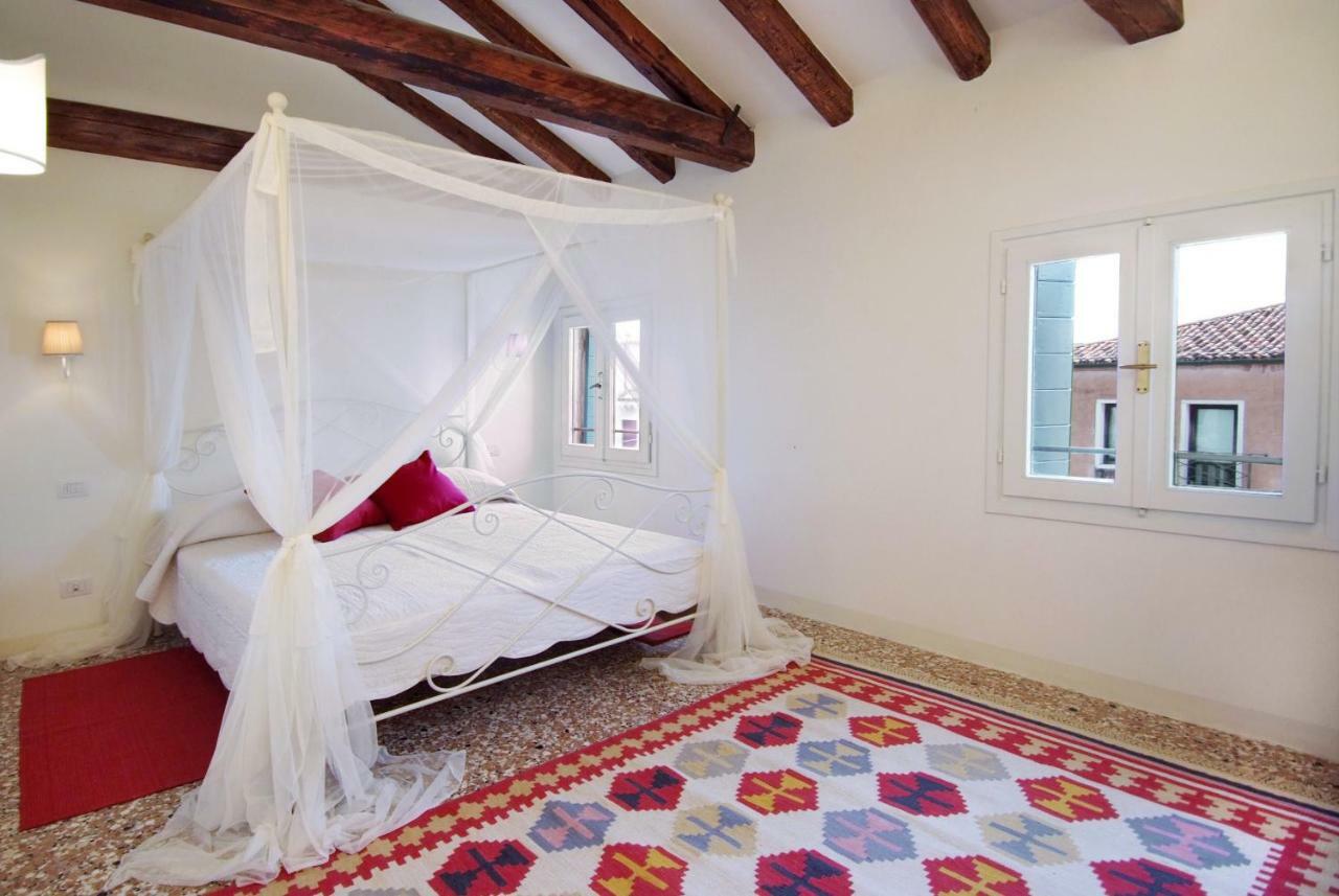Apartment Ca' San Sebastiano Canal View